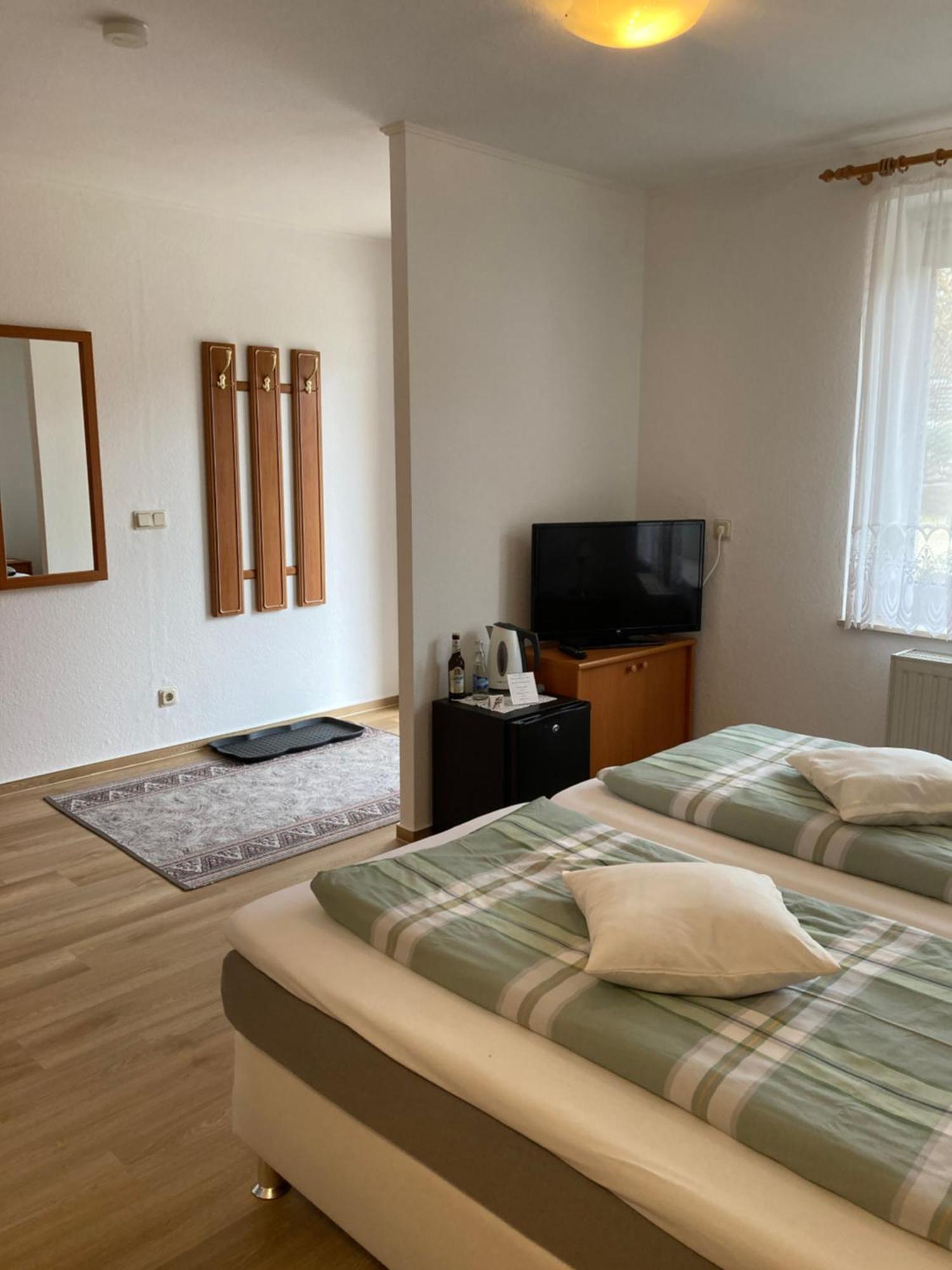 Hotel Am Schlosspark Mallin Szoba fotó